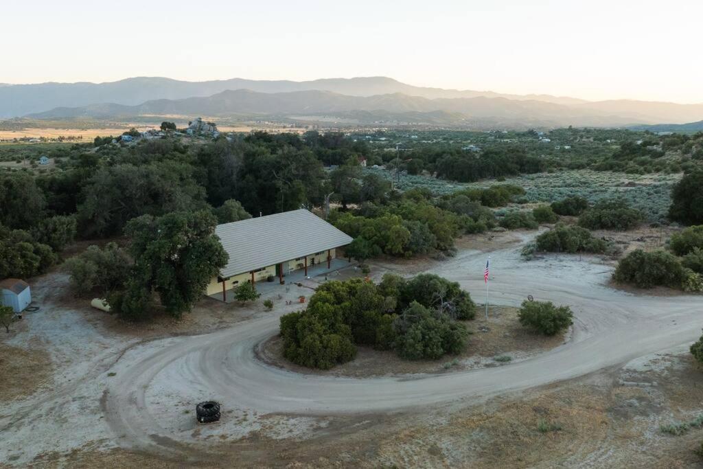 Country Cowboy Hot Tub Hideaway On 20 Acres Villa Borrego Springs Exterior photo